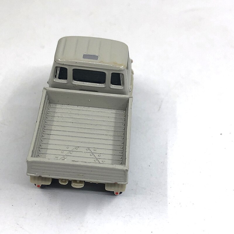 1:87 Scale Germany Schuco Minivan Truck Simulation Alloy Car Model Collection Gift Die-cast Toy Car Static Decoration In Stock 1:87 Scale Germany Schuco Minivan Truck Simulation Alloy Car Model Collection Gift Die-cast Toy Car Static Decoration In Stock