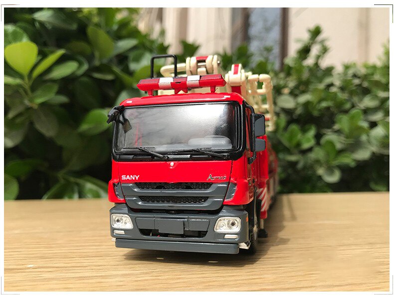 Die-casting 1:50 Scale Sany Large-span Elevating Jet Fire Truck Ascending Platform Truck Collection Truck Model Christmas Gift Die-casting 1:50 Scale Sany Large-span Elevating Jet Fire Truck Ascending Platform Truck Collection Truck Model Christmas Gift
