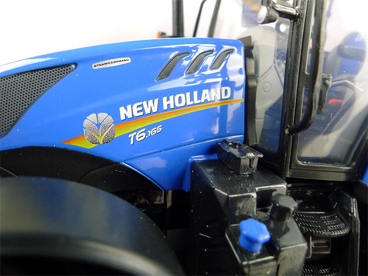 Dutch T6.165 Alloy Tractor Agricultural Vehicle Model for Uh 1:32 Scale Engineering Transporter Adult&children's Birthday Gift