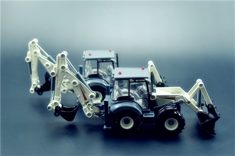 Diecast 1/50 Scale Two-way Forklift Excavator Alloy Engineering Vehicle Model Metal Children's Toy Forklift Car Fan Gift For Boy