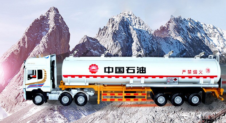 Die-cast 1:50 Scale Sinopec Transportation Engineering Vehicle Alloy Oil Tanker Semi-trailer Model Collection Display Toy Car Die-cast 1:50 Scale Sinopec Transportation Engineering Vehicle Alloy Oil Tanker Semi-trailer Model Collection Display Toy Car