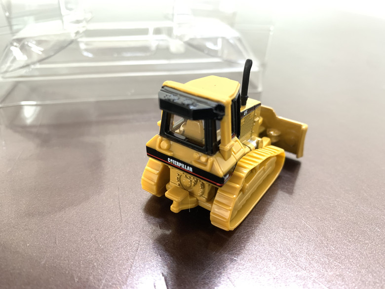 1:87 Scale Diecast Alloy Bulldozer Excavator Model Metal CAT D5M Grader Collection Souvenir Ornaments Display Vehicle Boys Gift