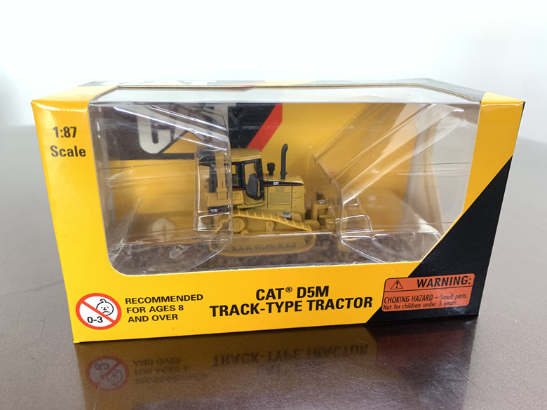 1:87 Scale Diecast Alloy Bulldozer Excavator Model Metal CAT D5M Grader Collection Souvenir Ornaments Display Vehicle Boys Gift