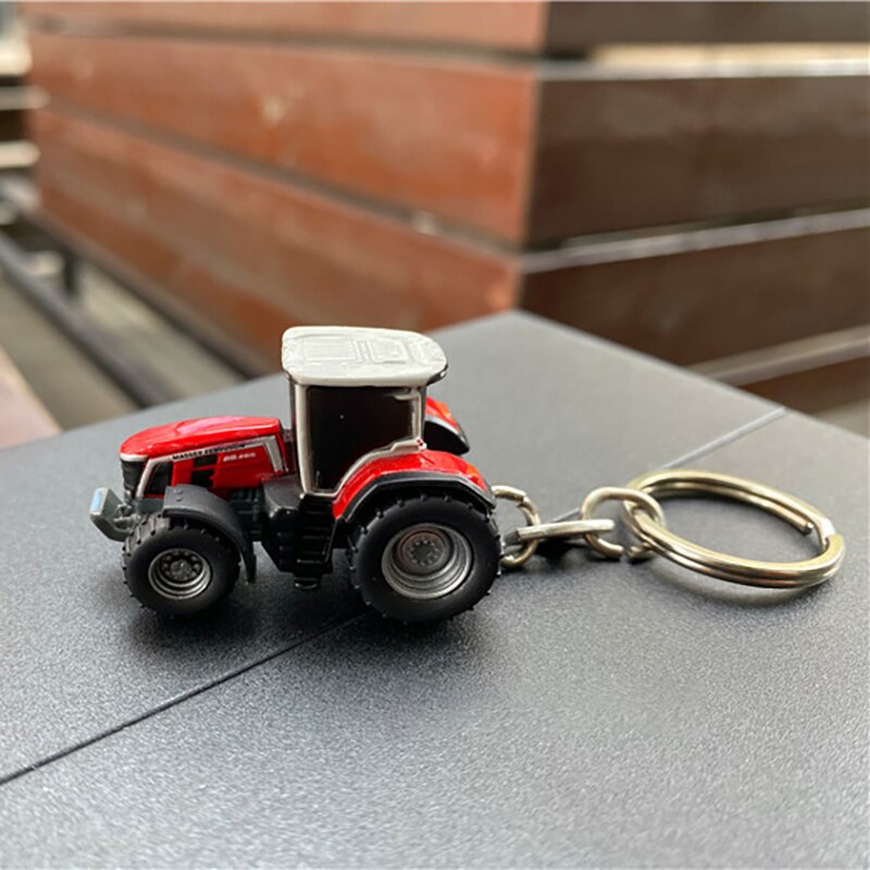 UH5864 Tractor Metal Model Keychain, Decoration Collection Gift Static Decoration 8S 265