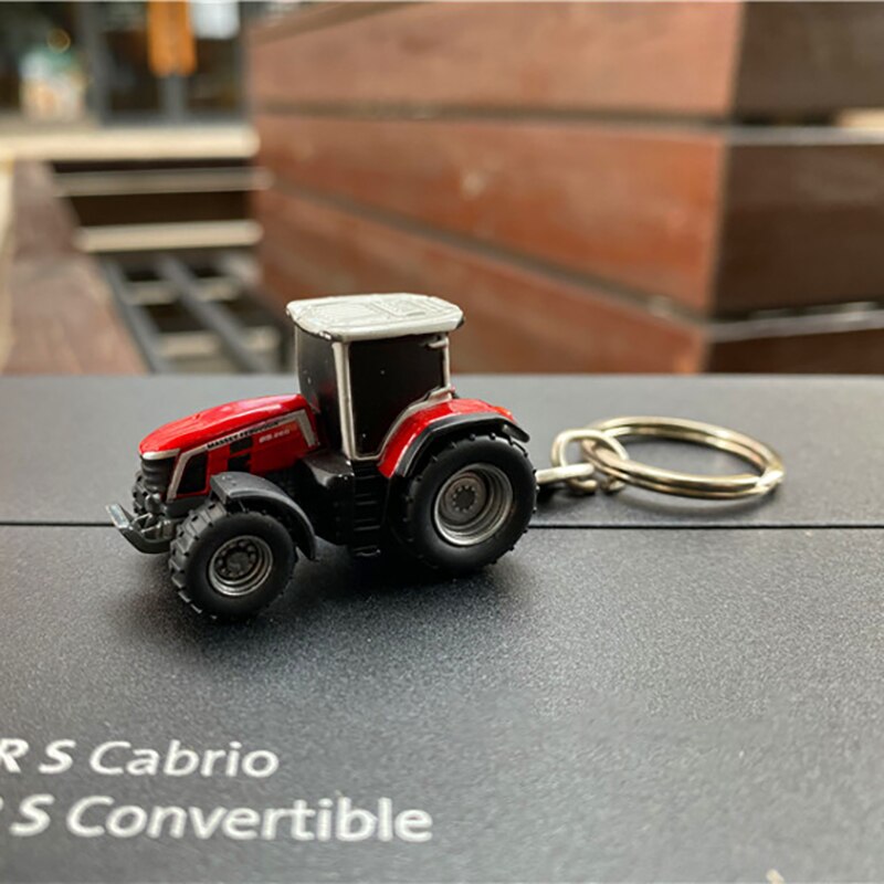 UH5864 Tractor Metal Model Keychain, Decoration Collection Gift Static Decoration 8S 265