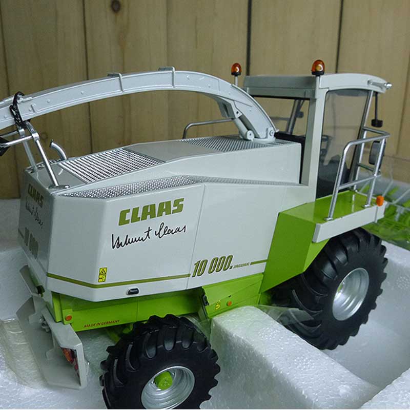 Diecast 1/32 Scale Agricultural Vehicle Model Claas 10000 Harvester Global Limited Krone Adult Collection Display Gift Toys Car Diecast 1/32 Scale Agricultural Vehicle Model Claas 10000 Harvester Global Limited Krone Adult Collection Display Gift Toys Car