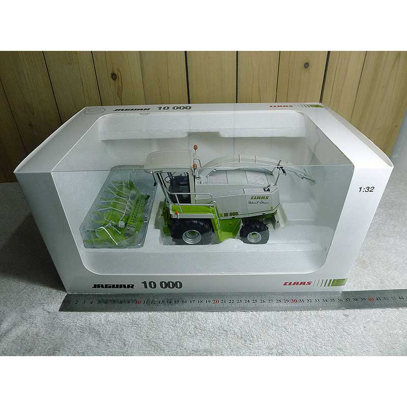 Diecast 1/32 Scale Agricultural Vehicle Model Claas 10000 Harvester Global Limited Krone Adult Collection Display Gift Toys Car Diecast 1/32 Scale Agricultural Vehicle Model Claas 10000 Harvester Global Limited Krone Adult Collection Display Gift Toys Car