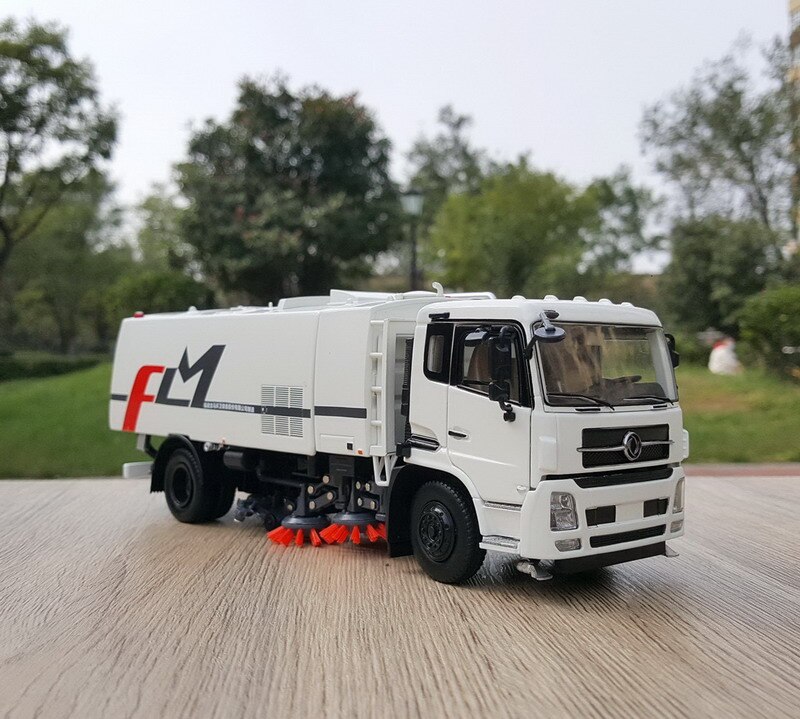 Dongfeng Fulongma Washer Sweeper 1:35 Scale Simulation Environment Sweeper Alloy Car Toy Artwork Die-cast Model Collection Gift Dongfeng Fulongma Washer Sweeper 1:35 Scale Simulation Environment Sweeper Alloy Car Toy Artwork Die-cast Model Collection Gift