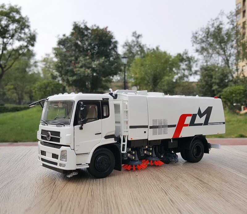 Dongfeng Fulongma Washer Sweeper 1:35 Scale Simulation Environment Sweeper Alloy Car Toy Artwork Die-cast Model Collection Gift Dongfeng Fulongma Washer Sweeper 1:35 Scale Simulation Environment Sweeper Alloy Car Toy Artwork Die-cast Model Collection Gift