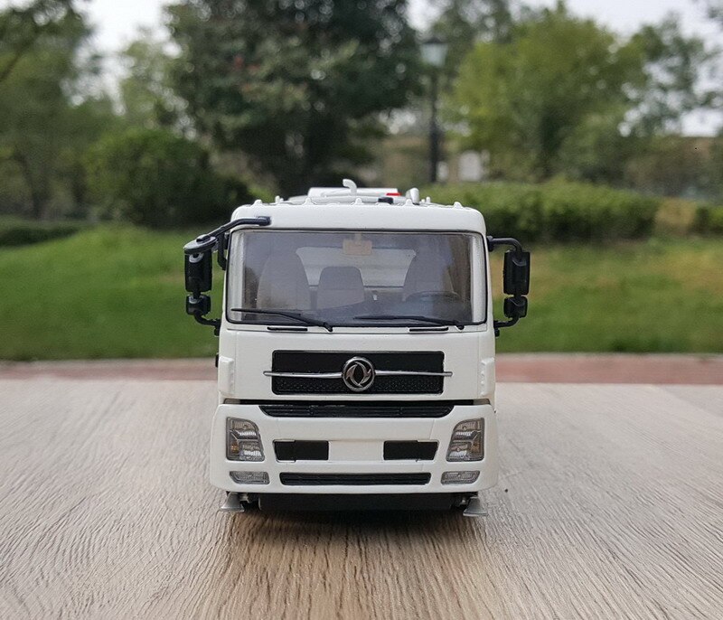 Dongfeng Fulongma Washer Sweeper 1:35 Scale Simulation Environment Sweeper Alloy Car Toy Artwork Die-cast Model Collection Gift Dongfeng Fulongma Washer Sweeper 1:35 Scale Simulation Environment Sweeper Alloy Car Toy Artwork Die-cast Model Collection Gift
