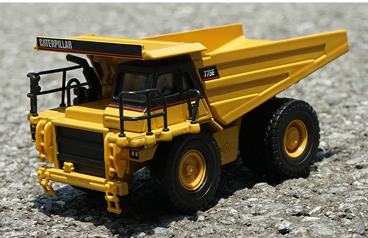 Diecast Alloy 1:50 CAT Loader Grader Road Roller Bulldozer Forklift Mine Cart Alloy Engineering Model for Collection Souvenir