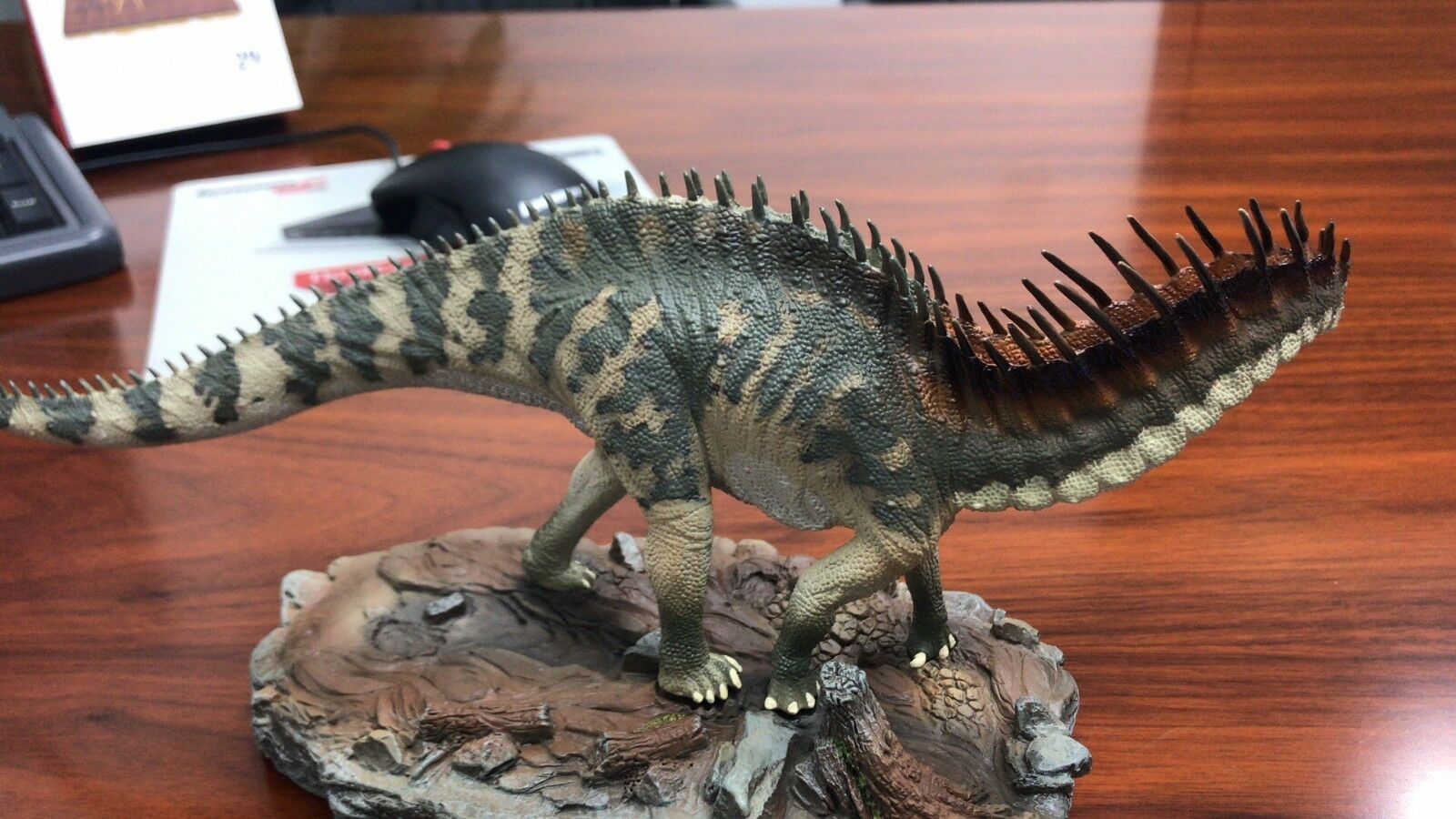 PNSO 1:35 Amargasaurus Cazaui Figure Dicraeosauridae Dinosaur Animal Model Adult Kids Collection Toys Gift Home Decor