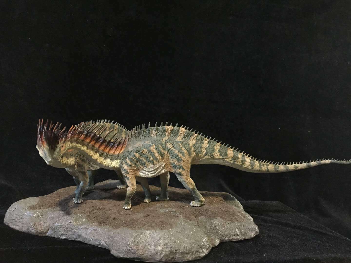 PNSO 1:35 Amargasaurus Cazaui Figure Dicraeosauridae Dinosaur Animal Model Adult Kids Collection Toys Gift Home Decor