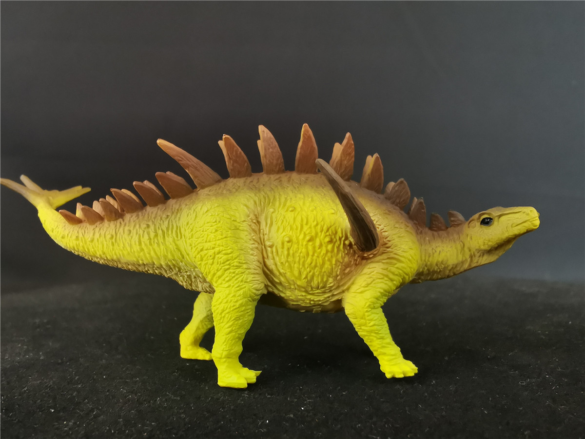 PNSO Yangchuanosaurus Mamenchisaurus Gigantoraptor Tsintaosauras Huayangosaurus Dinosaur Figure Collector Animal Science ToyGift