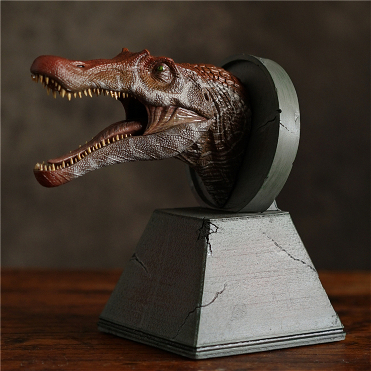 Nanmu Dinosaur Head Statue Carnotaurus Spinosaurus Velociraptor Mosasaurus Allosaurus Tyrannosaurus Rex Model Dinosaur Figure Nanmu Dinosaur Head Statue Carnotaurus Spinosaurus Velociraptor Mosasaurus Allosaurus Tyrannosaurus Rex Model Dinosaur Figure