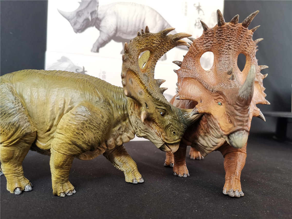 Nanmu Studio 1:35 Scale Sinoceratops Tower Shield Figure Realistic Ceratops Dinosaur Figure PVC Model Toys Collector Gift Adult Nanmu Studio 1:35 Scale Sinoceratops Tower Shield Figure Realistic Ceratops Dinosaur Figure PVC Model Toys Collector Gift Adult