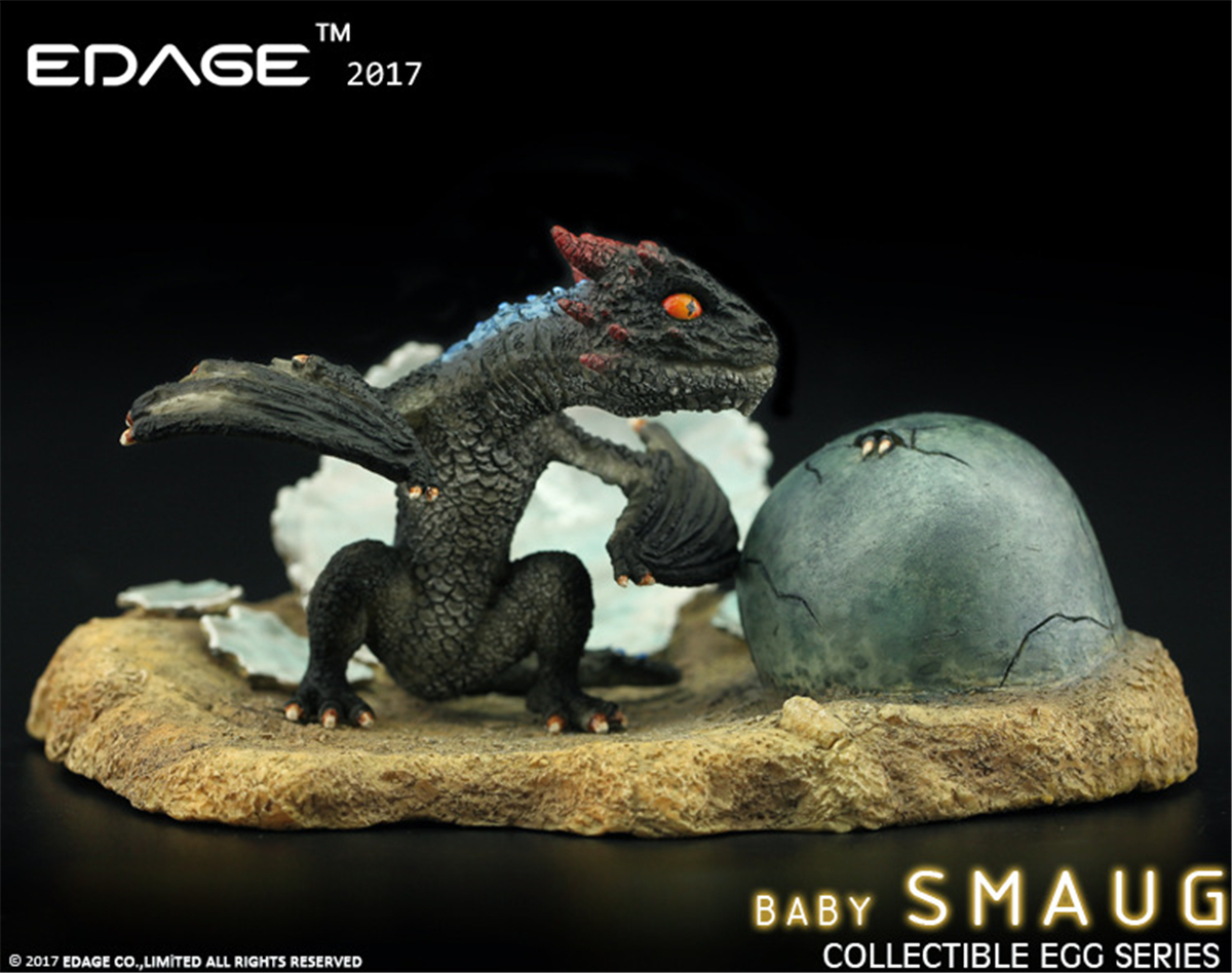EDAGE Smaug Baby Egg Figure Komodo Dragon Dinosaur Model Base Decoration Toy Collector Gift