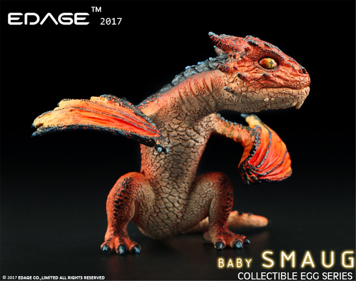 EDAGE Smaug Baby Egg Figure Komodo Dragon Dinosaur Model Base Decoration Toy Collector Gift
