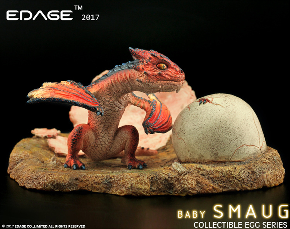 EDAGE Smaug Baby Egg Figure Komodo Dragon Dinosaur Model Base Decoration Toy Collector Gift