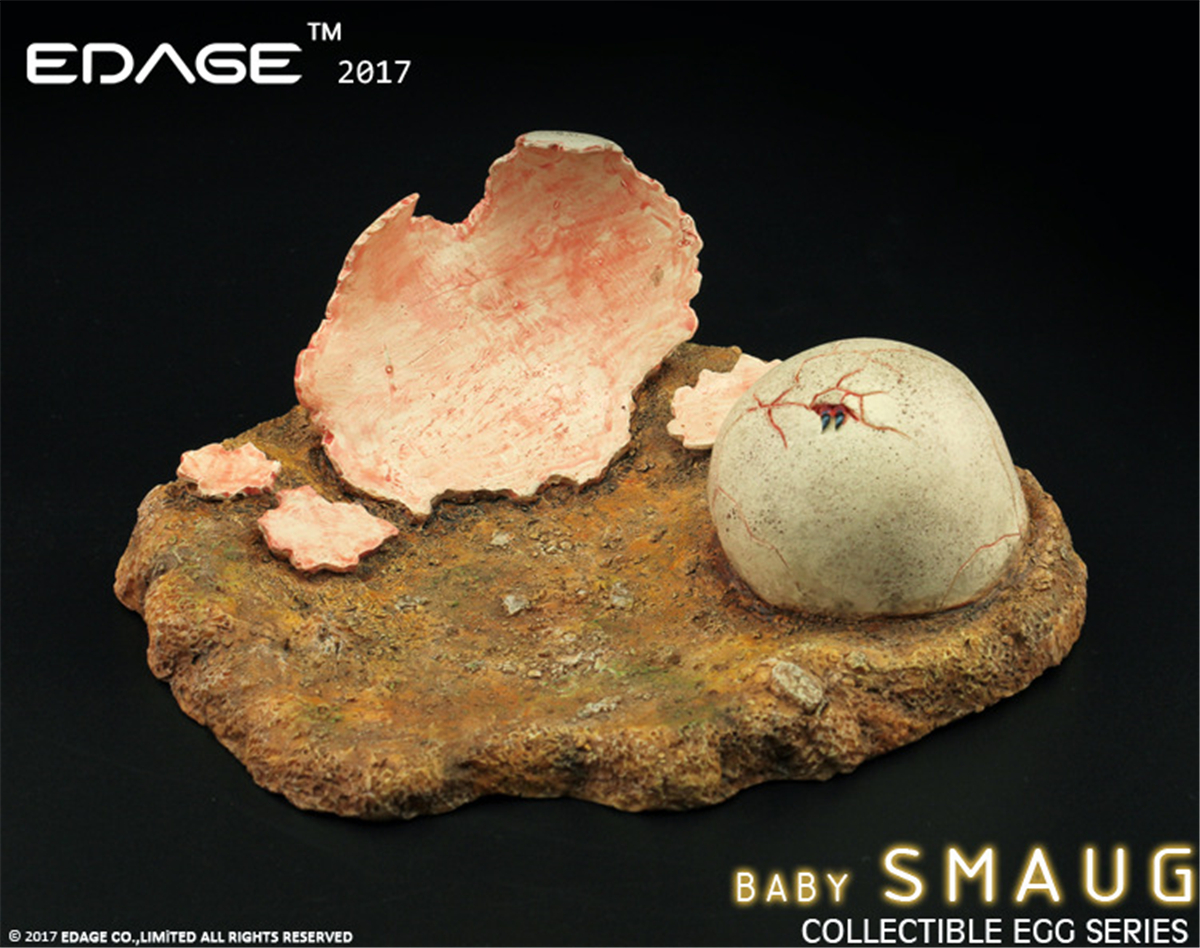 EDAGE Smaug Baby Egg Figure Komodo Dragon Dinosaur Model Base Decoration Toy Collector Gift