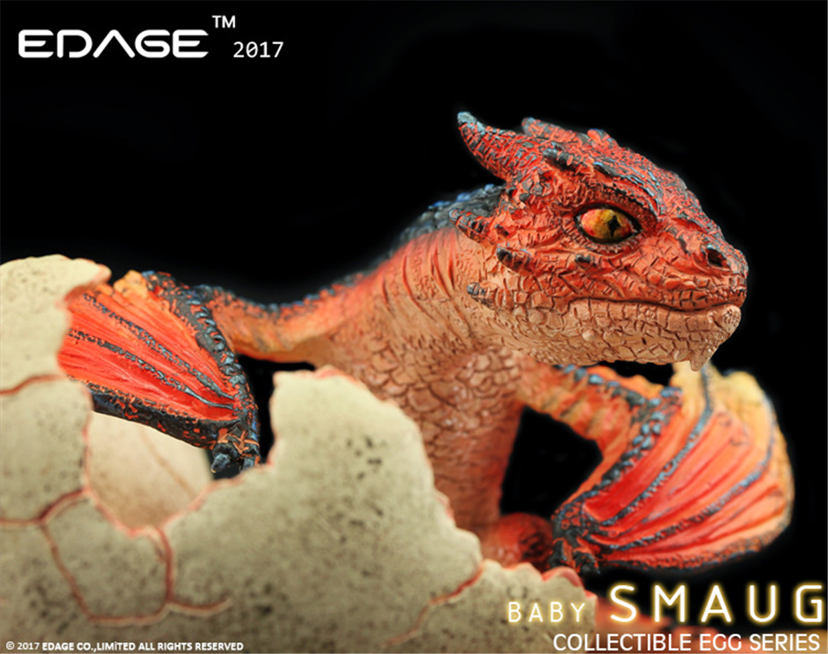 EDAGE Smaug Baby Egg Figure Komodo Dragon Dinosaur Model Base Decoration Toy Collector Gift