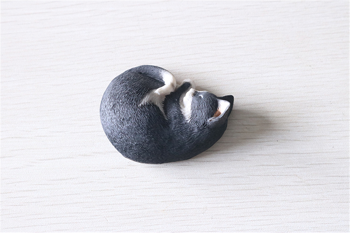 JJM Cute Sleep Cat Pet Figure Animal Model Collector Decor Kitty Toy Kid Gift Crafts Collection Simulation Car Accessories JJM Cute Sleep Cat Pet Figure Animal Model Collector Decor Kitty Toy Kid Gift Crafts Collection Simulation Car Accessories