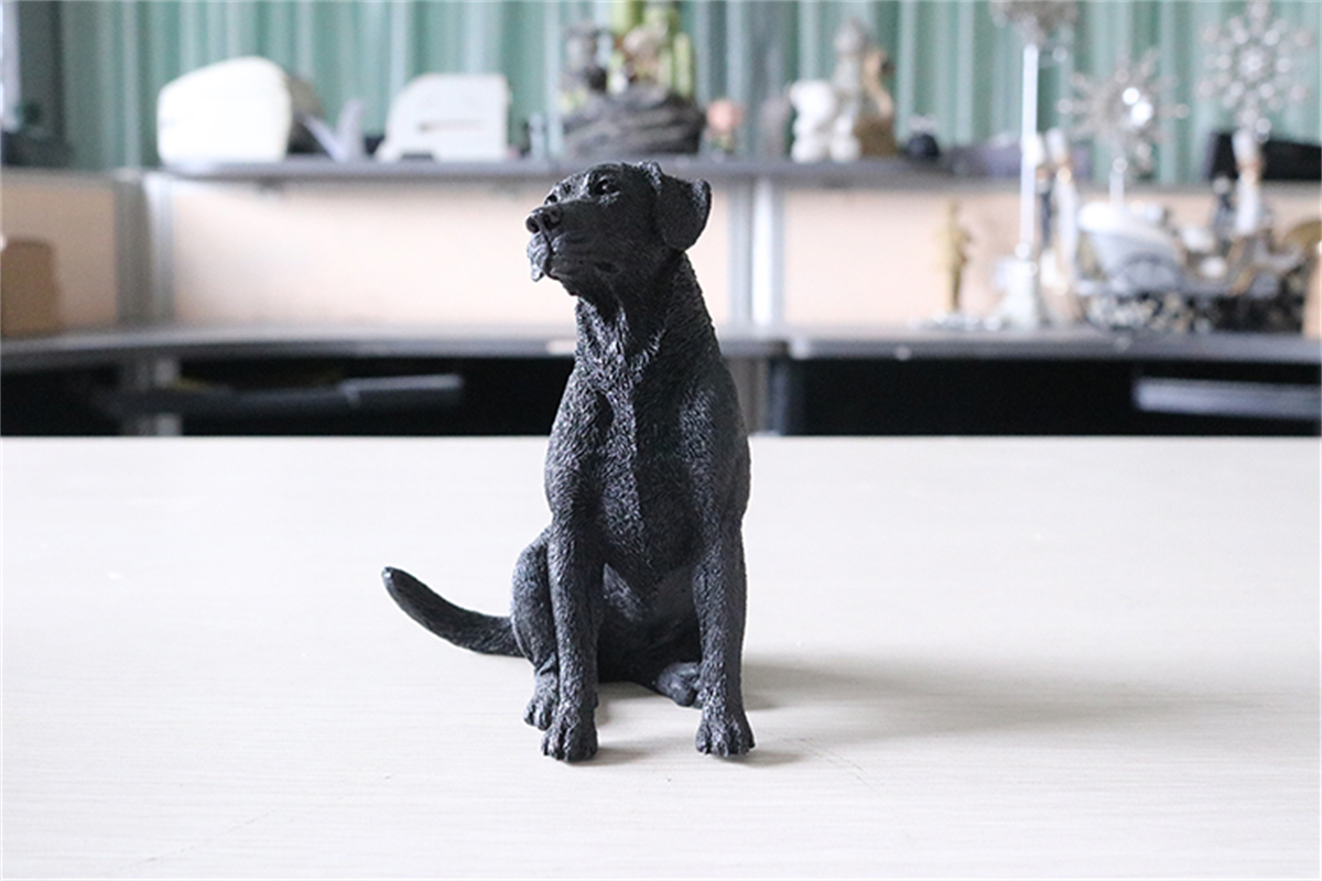 JJM Sit Labrador Retriever Dog Pet Figure Animal Car Decoration Model Toy Crafts Souvenirs Gift Decor Vehicle Simulation Unisex