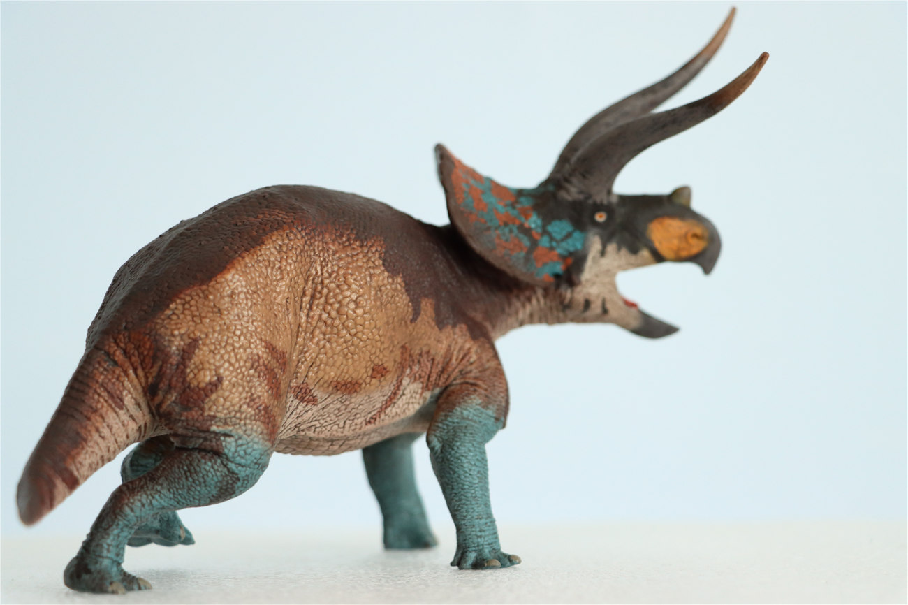 IN STOCK 2021 Eofauna 1/35 Triceratops sp. Figure Ceratopsidae Dinosaur Figure Collector Prehistoric Animal Gift PVC Model Toys