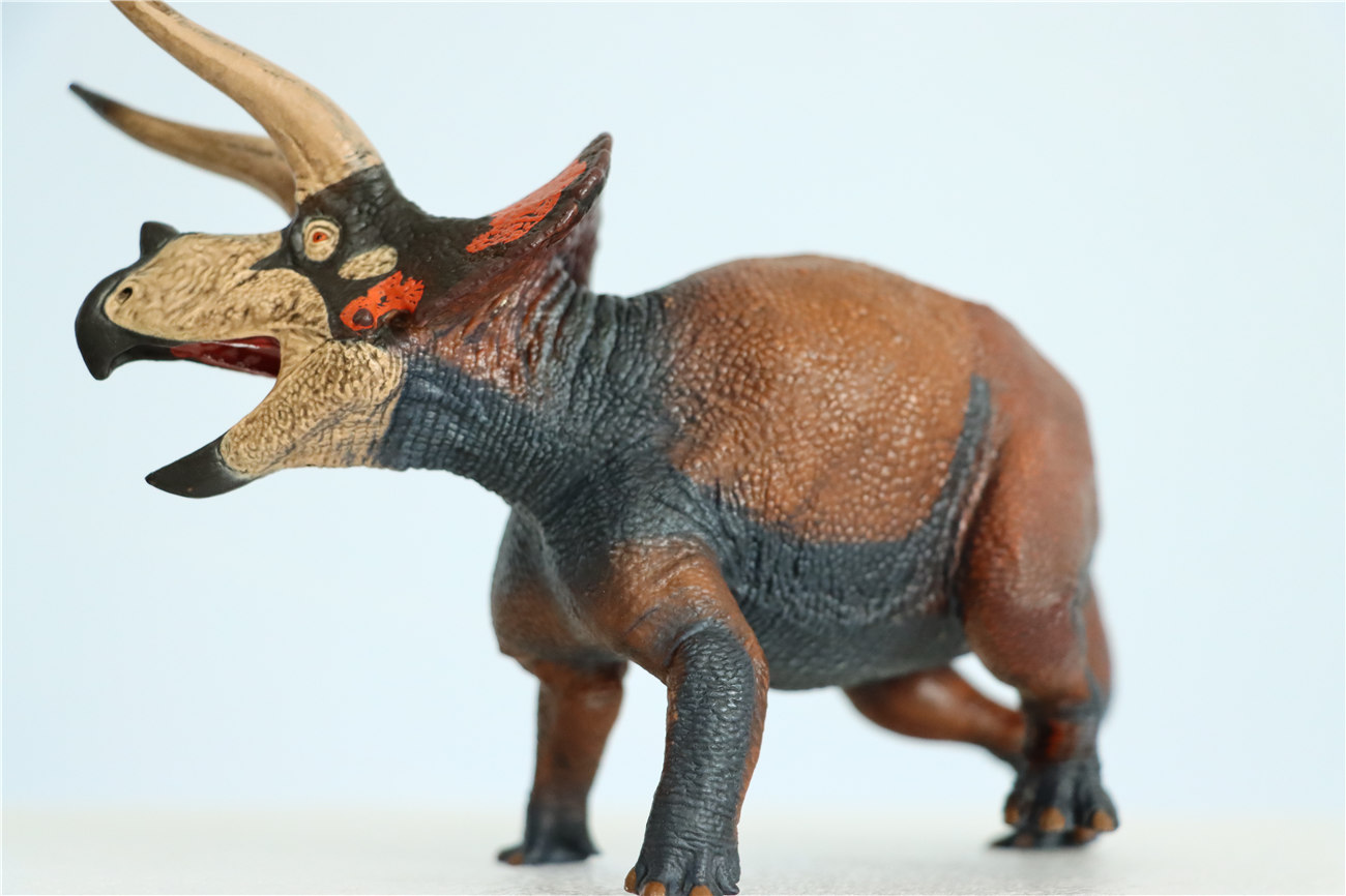 IN STOCK 2021 Eofauna 1/35 Triceratops sp. Figure Ceratopsidae Dinosaur Figure Collector Prehistoric Animal Gift PVC Model Toys