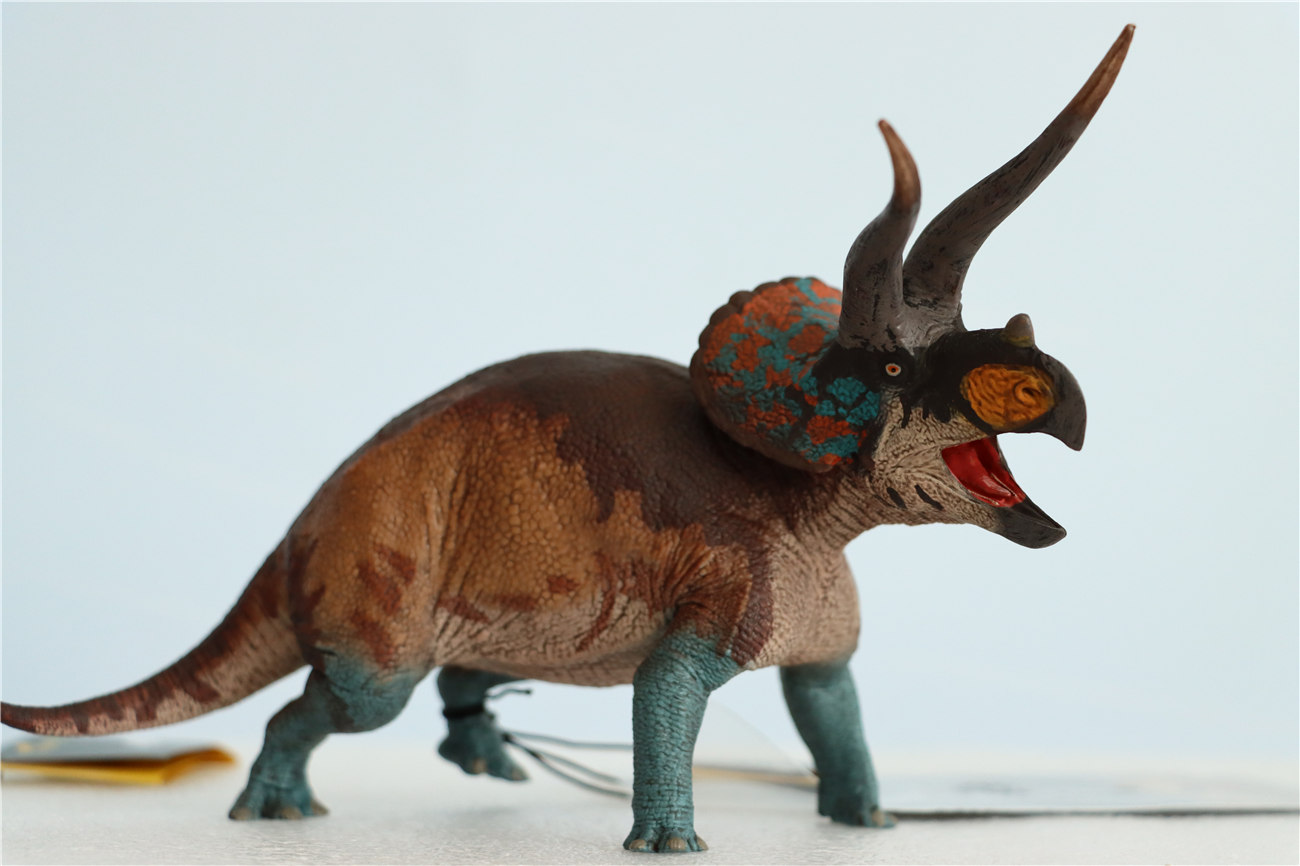 IN STOCK 2021 Eofauna 1/35 Triceratops sp. Figure Ceratopsidae Dinosaur Figure Collector Prehistoric Animal Gift PVC Model Toys