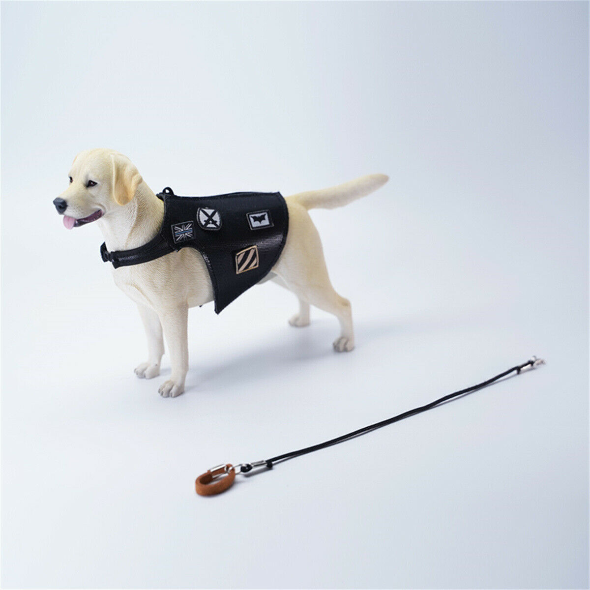 JXK 1/6th Labrador Retriever Dog Model Cute Pet Figure Animal Figure Collector Creative Funny Christmas Decoration Kid Toy Gift