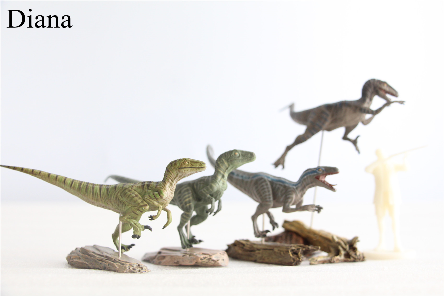 IN STOCK Nanmu 1/35 Raptorsquad Figure 4PCS Velociraptors Dinosaur Toy Baldwin Ceasar Diana Edgar Animal Model