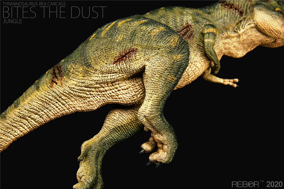 REBOR 1/35 Tyrannosaurus Rex Carcass Figure Bites The dust Jungle Realistic T-Rex Dinosaur Collector Toy Animal Model Decoration