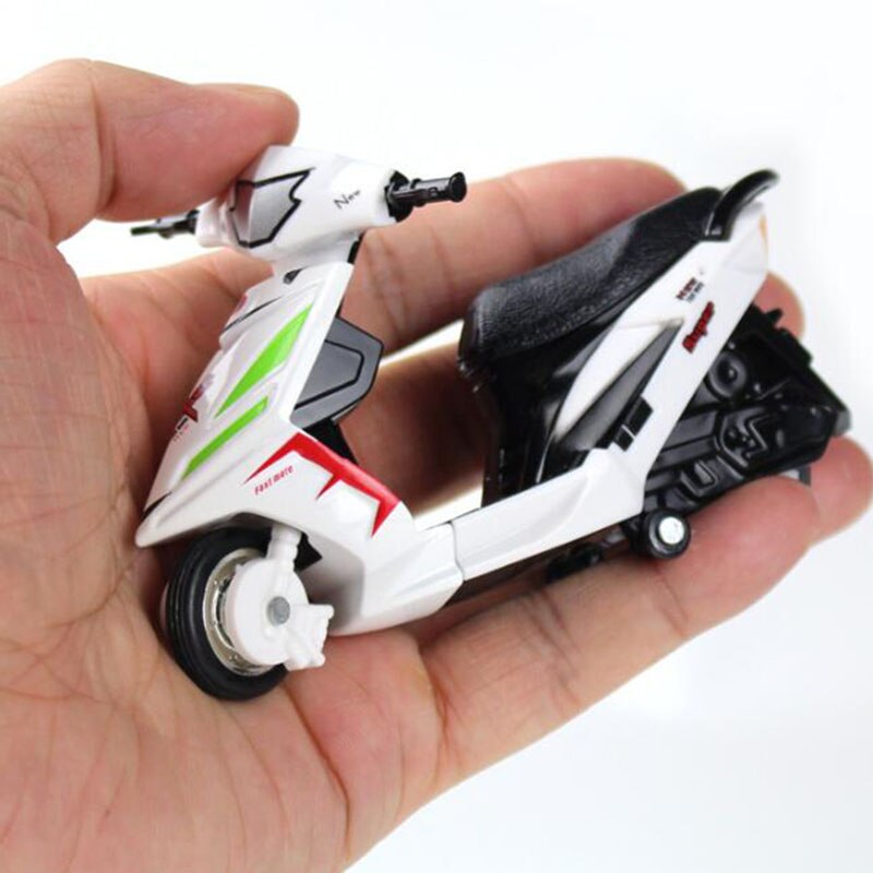 1:18 Scale Pedal Motorcycle Motorbike Diecast Alloy Plastic Race Bikes Street Motor Model Toy Kids Children Collection Display