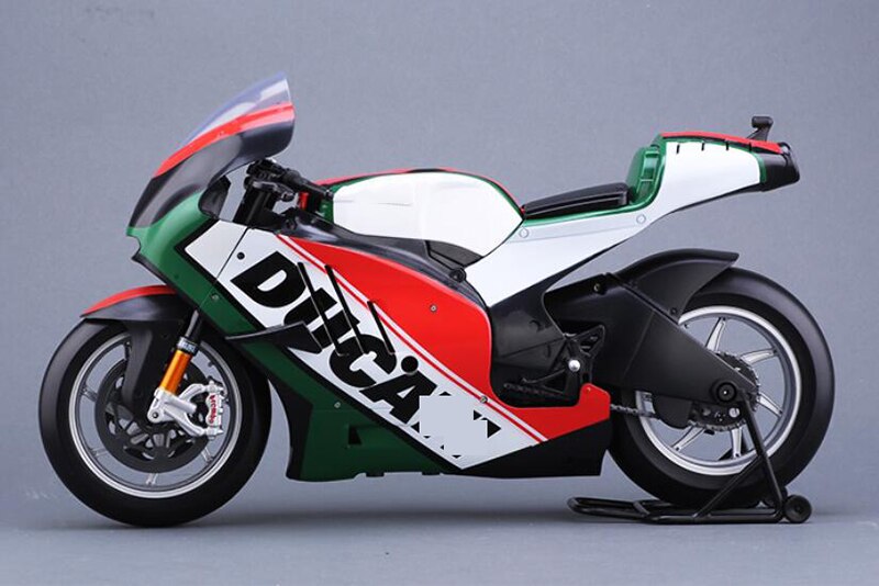 1:6 Scale Motorcycle Motorbike Diecast GP Race Bikes Street Motorbike Toys For Action Figure Scene Construction Display