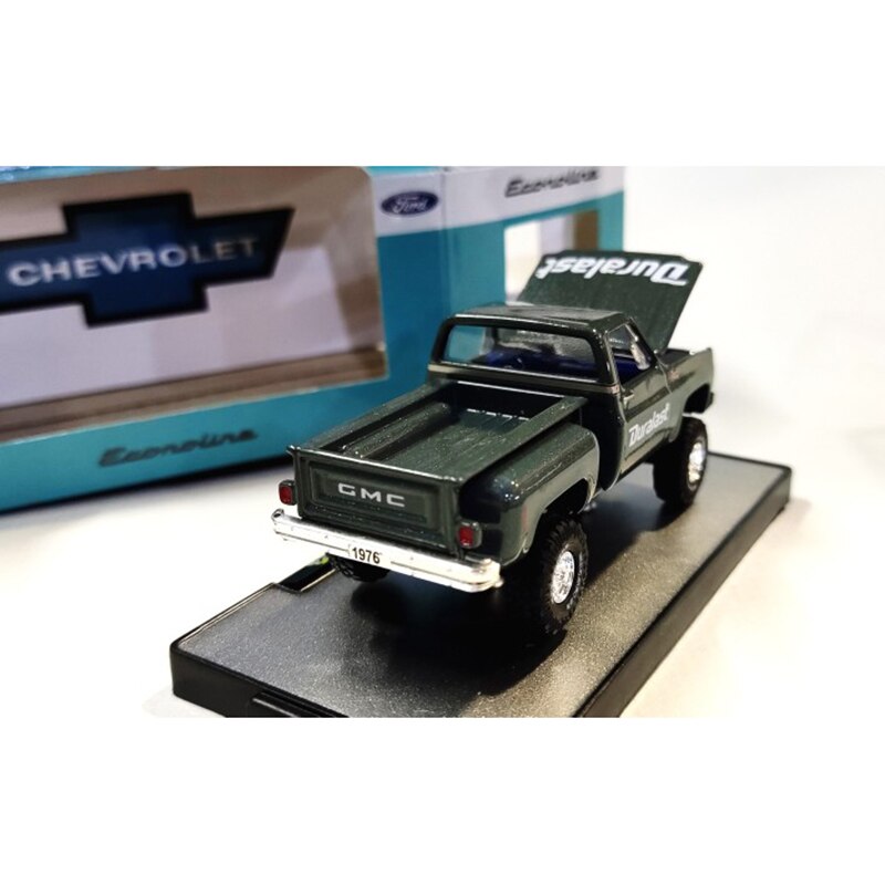 Diecast 1:64 Scale Classic F-100 F100 STAKEBED Pick Up Truck Vehicle Car Model Collection Decoration Gifts Toys