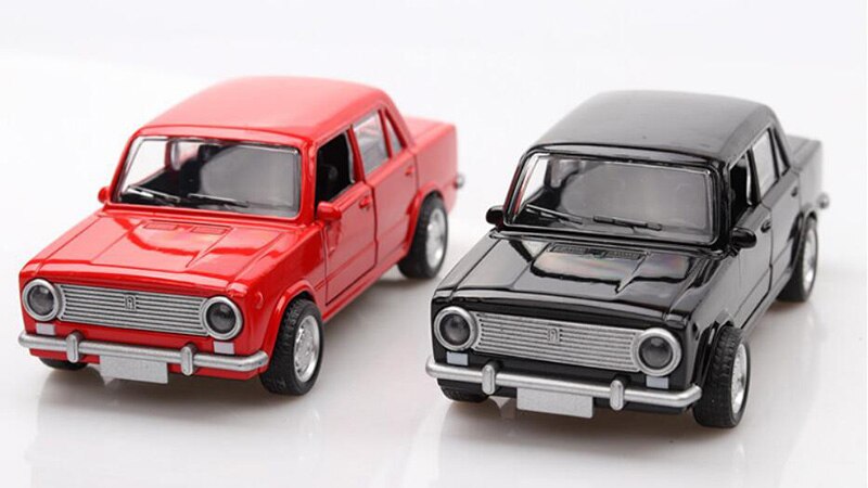 12.5CM 1:32 Scale Metal Alloy Classic Russia Soviet Union Lada Auto Car Model Pull back Model Diecast Vehicles Toys F Children 12.5CM 1:32 Scale Metal Alloy Classic Russia Soviet Union Lada Auto Car Model Pull back Model Diecast Vehicles Toys F Children