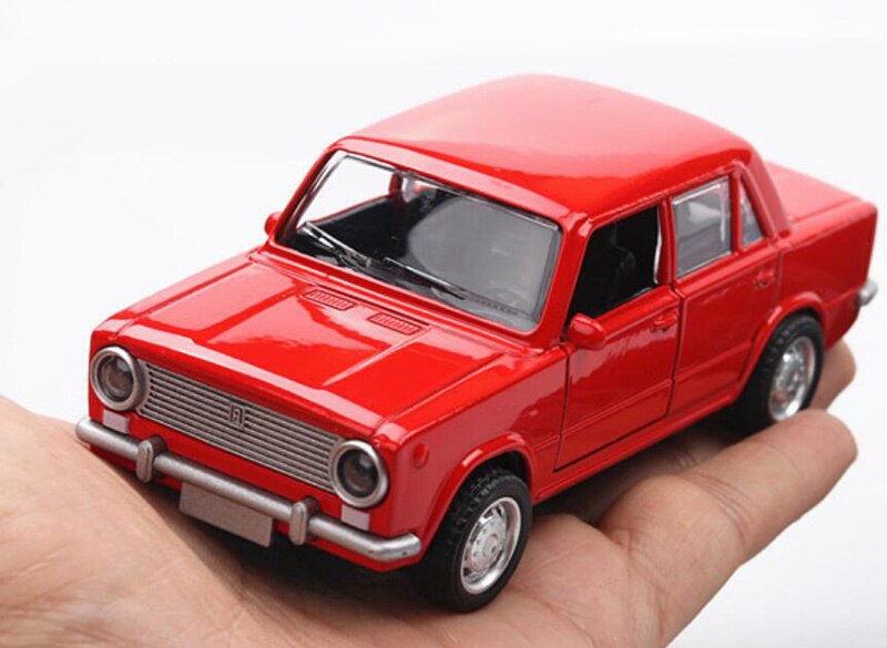 12.5CM 1:32 Scale Metal Alloy Classic Russia Soviet Union Lada Auto Car Model Pull back Model Diecast Vehicles Toys F Children 12.5CM 1:32 Scale Metal Alloy Classic Russia Soviet Union Lada Auto Car Model Pull back Model Diecast Vehicles Toys F Children
