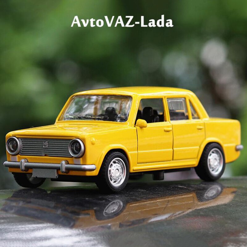12.5CM 1:32 Scale Metal Alloy Classic Russia Soviet Union Lada Auto Car Model Pull back Model Diecast Vehicles Toys F Children 12.5CM 1:32 Scale Metal Alloy Classic Russia Soviet Union Lada Auto Car Model Pull back Model Diecast Vehicles Toys F Children