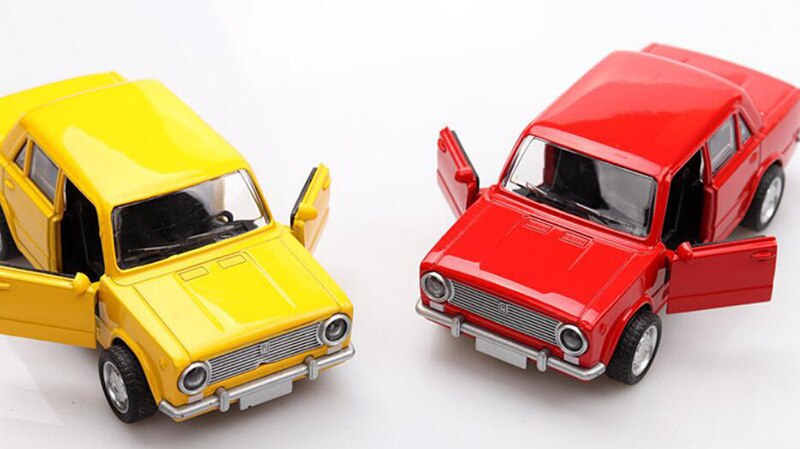 12.5CM 1:32 Scale Metal Alloy Classic Russia Soviet Union Lada Auto Car Model Pull back Model Diecast Vehicles Toys F Children 12.5CM 1:32 Scale Metal Alloy Classic Russia Soviet Union Lada Auto Car Model Pull back Model Diecast Vehicles Toys F Children