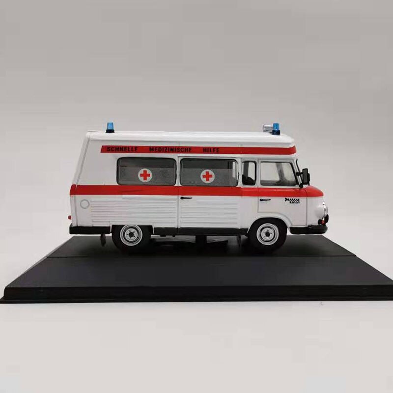 1/43 Scale ATLAS 1/43 Barkas B1000 Diecast Metal Car VAN truck Model Toy For Kids Gifts Collection Original Box Static display