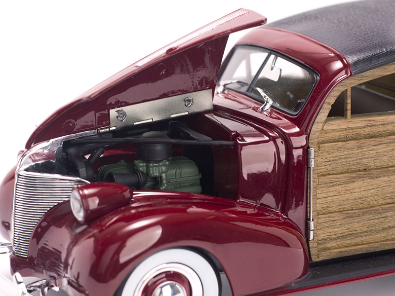 1/18 Scale Alloy Diecast 1939 Chevrolet Woody Surf Wagon Fleetmaster Car model Model Vehicles Toys for fans Collections