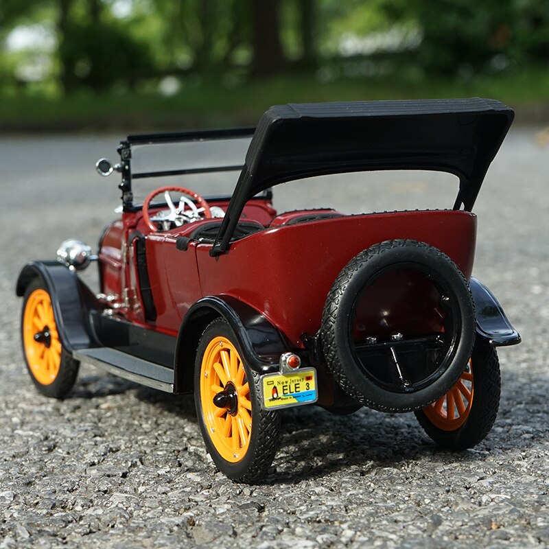 Diecast Car Model Toy 1/18 Scale Metal Alloy Classic Car Model Vintage 1917 REO Six Touring Model For Collection