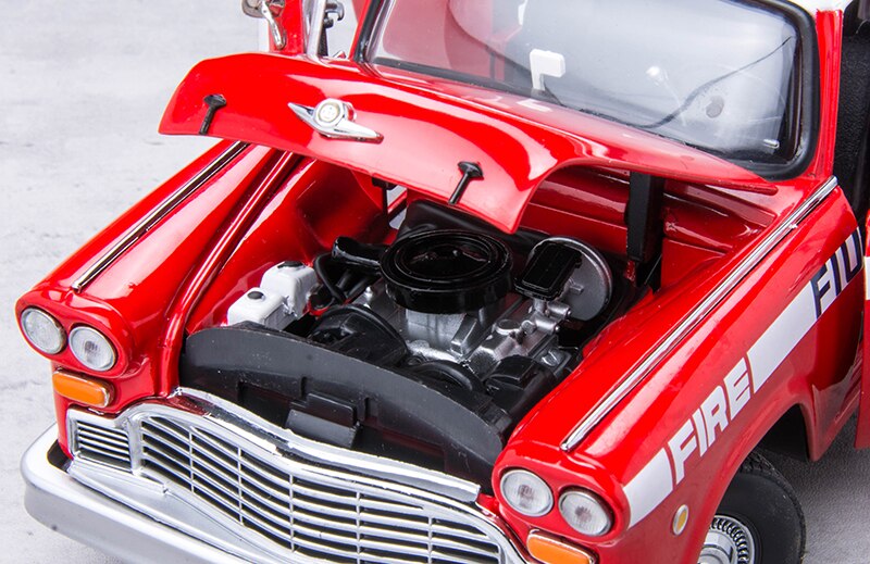 1/18 Scale Collection classic Diecast Alloy Checker A11 Fire Fight Taxi Cab Car Model Vehicle Toy traffic fans kids gift 1/18 Scale Collection classic Diecast Alloy Checker A11 Fire Fight Taxi Cab Car Model Vehicle Toy traffic fans kids gift