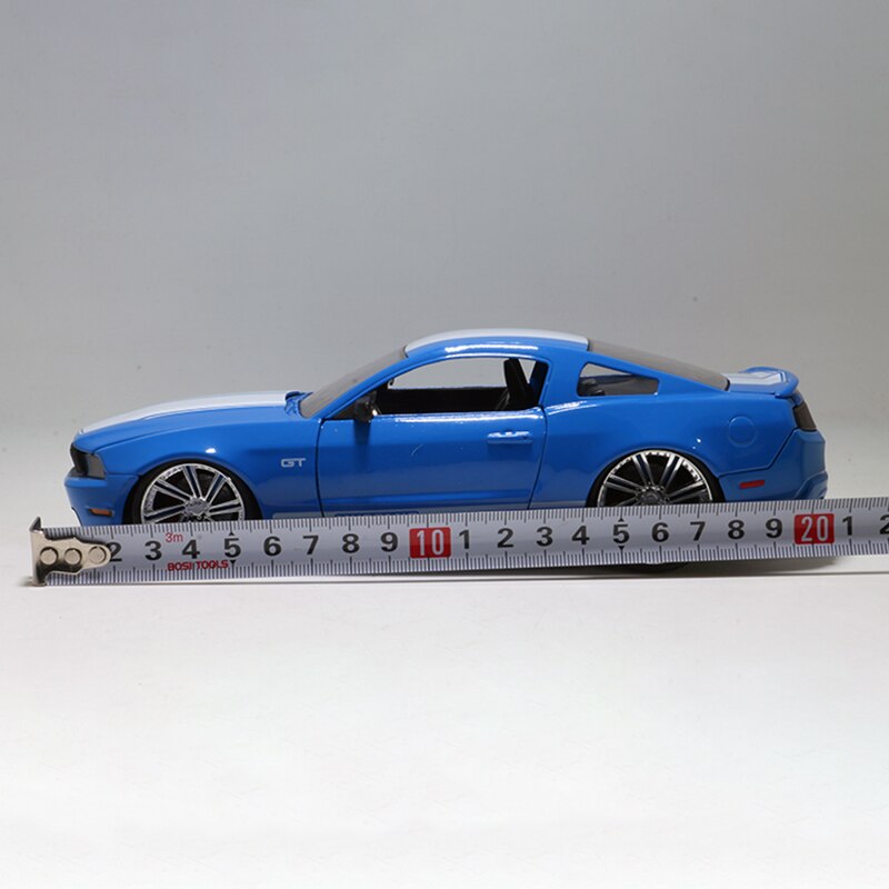 1:24 Scale Metal Alloy Classic Car Diecast Model Mustang GT Model Toy For Collection 1:24 Scale Metal Alloy Classic Car Diecast Model Mustang GT Model Toy For Collection