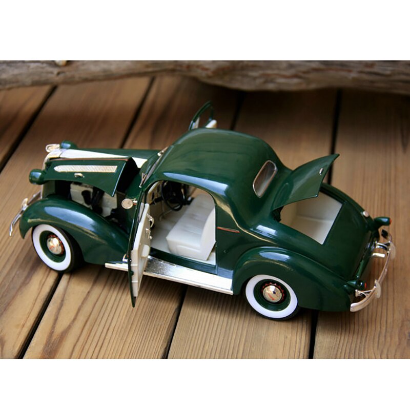 1/18 Scale Alloy Diecast Pontiac deluxe 1936 Classic Auto Car Model Vehicles Toys for fans Collections-paiting surface not good 1/18 Scale Alloy Diecast Pontiac deluxe 1936 Classic Auto Car Model Vehicles Toys for fans Collections-paiting surface not good
