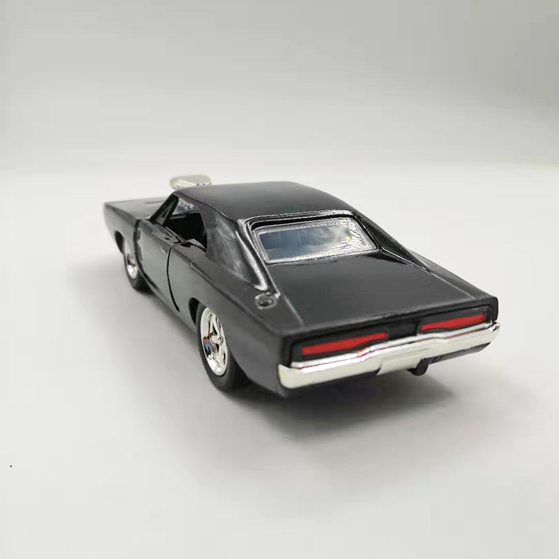 13CM 1:36 Scale Metal Alloy Classic Car Model Diecast Vehicles Toys For Collection Model Charger 1970 Pull Back Cars Gift 13CM 1:36 Scale Metal Alloy Classic Car Model Diecast Vehicles Toys For Collection Model Charger 1970 Pull Back Cars Gift