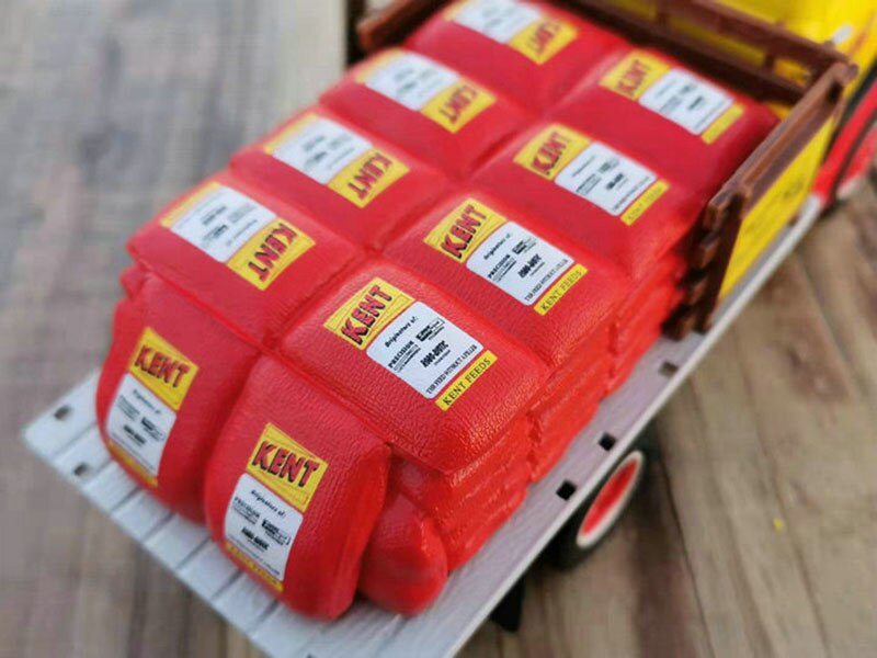 Diecast 1:34 Scale for Classic 1952 GMC KENT Pick Up Half Stake Truck Vehicle Replica Model Collection Decoration Gifts Toys