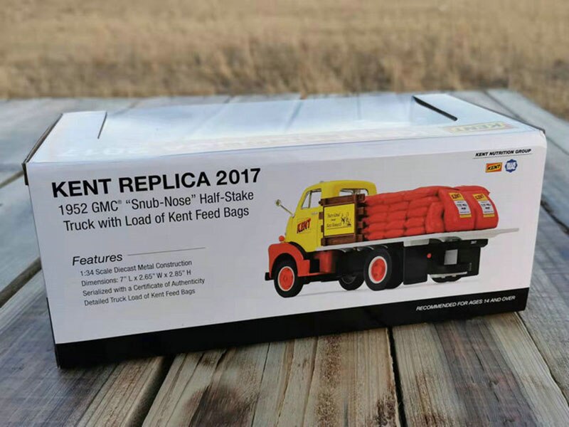 Diecast 1:34 Scale for Classic 1952 GMC KENT Pick Up Half Stake Truck Vehicle Replica Model Collection Decoration Gifts Toys