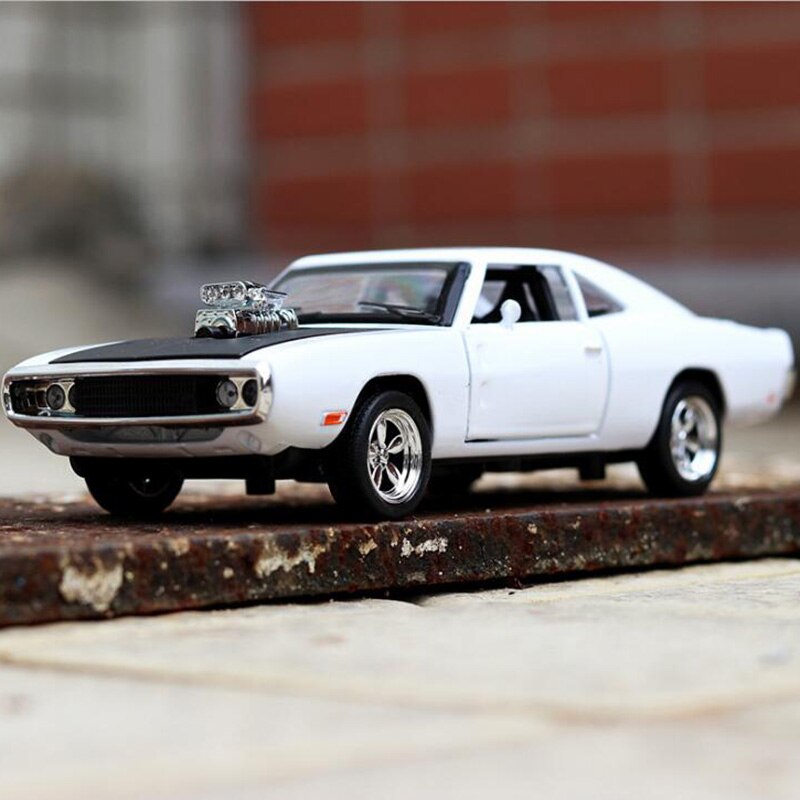 17CM 1:32 Scale 4 Color Metal Alloy 1970 ge Charger Fast car Pull back Model Diecast Vehicles Toys For Children